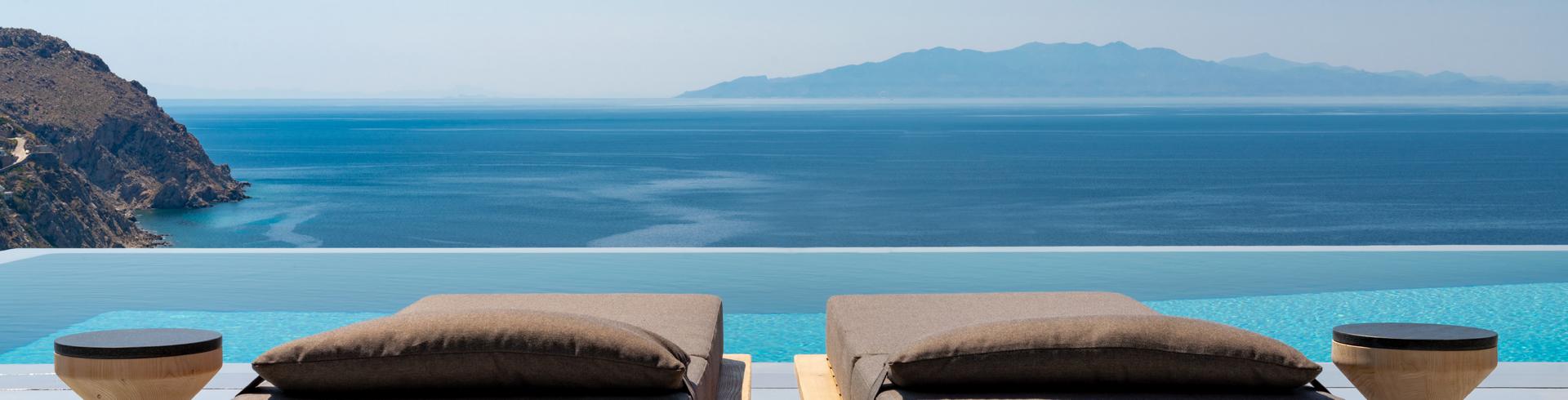 Ferienhaus Luxusvilla mieten griechenland privater pool meerblick sandstrand finest greek villas